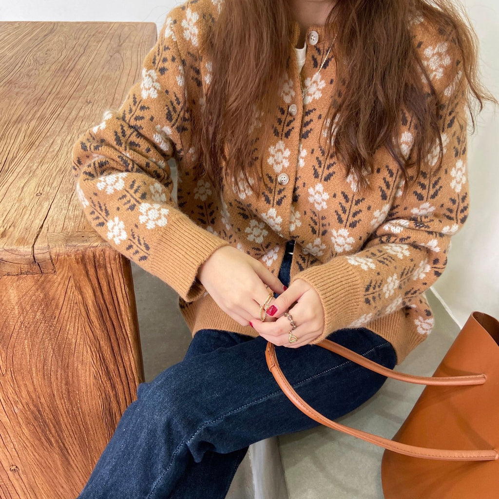 優しい雰囲気花柄ファッションボタン付きニットセーター合わせやすいアウター