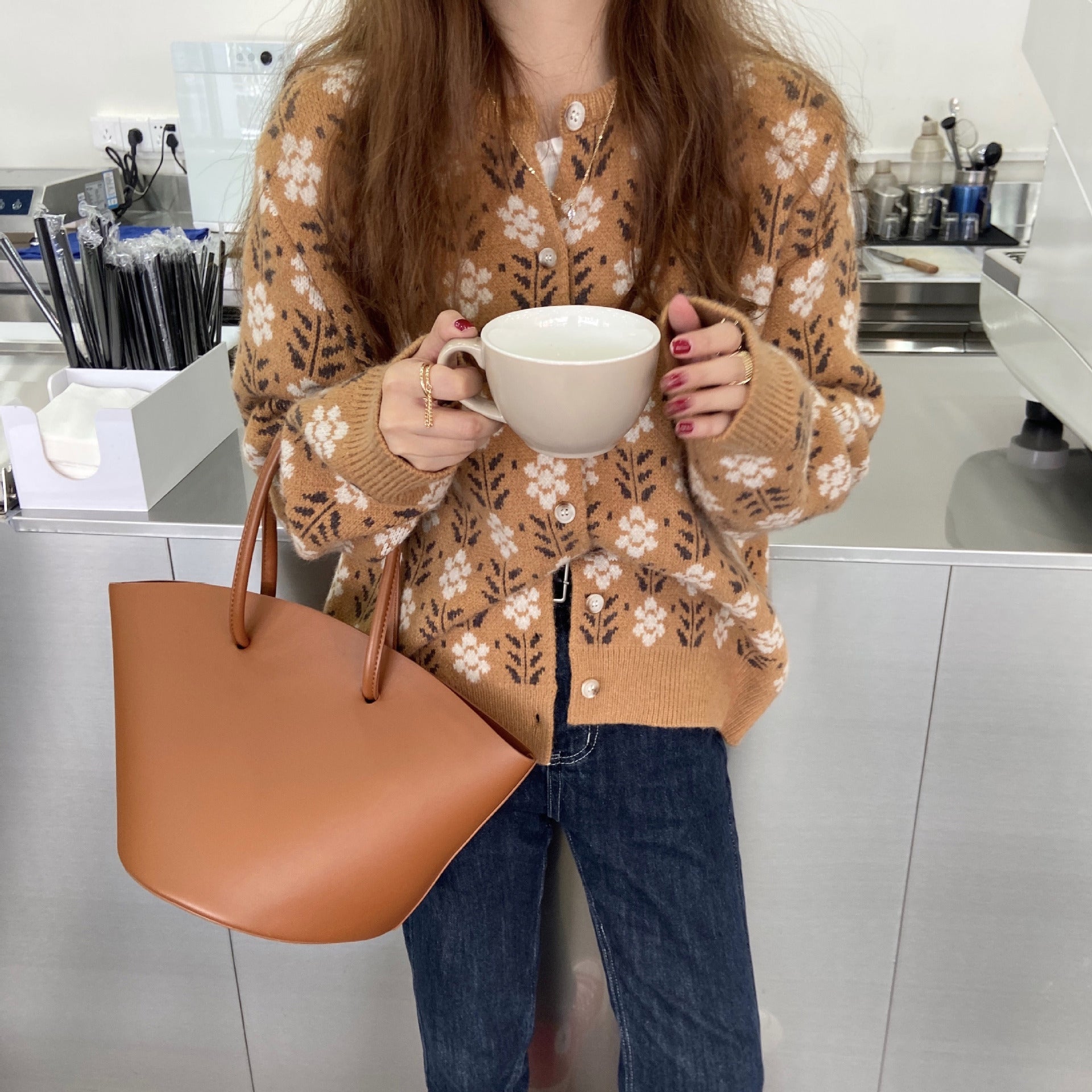 優しい雰囲気花柄ファッションボタン付きニットセーター合わせやすいアウター