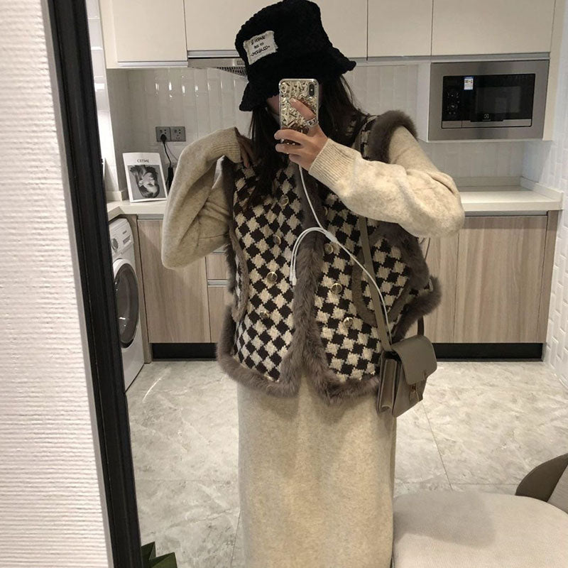 チェック柄ファー付きベストアウター