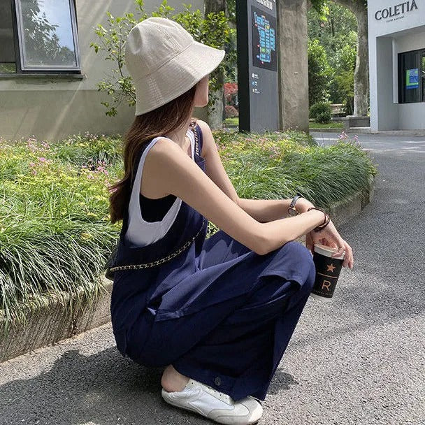 黒オールインワンリゾートコーデサロペット
